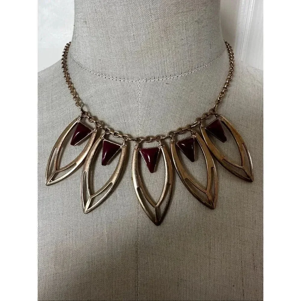 geometric statement necklace
